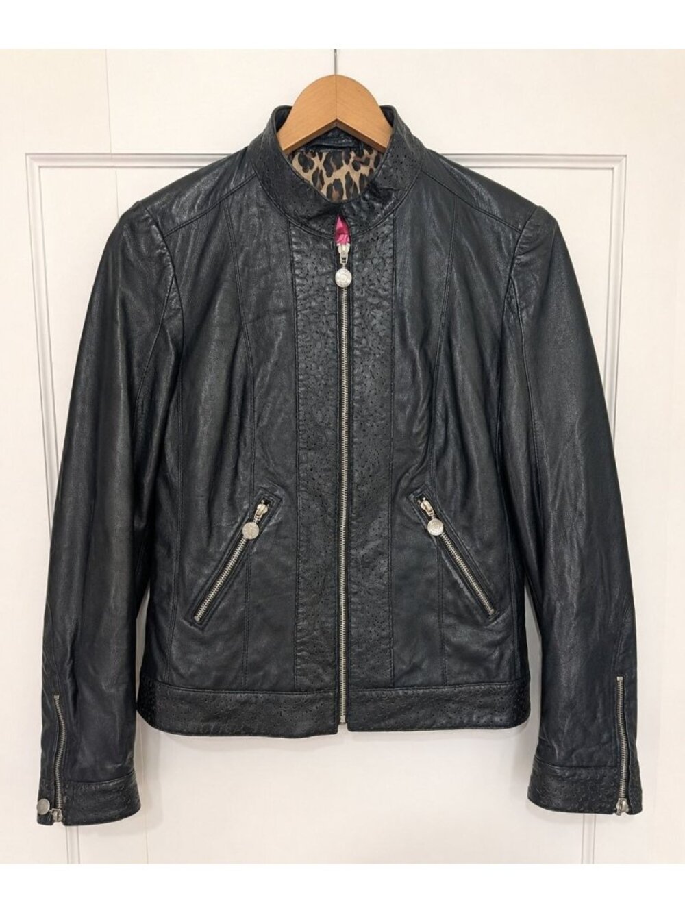 Vintage Y2K Betsey Johnson Leather Floral Eyelet Trim Cafe Moto Jacket Sz S 90s